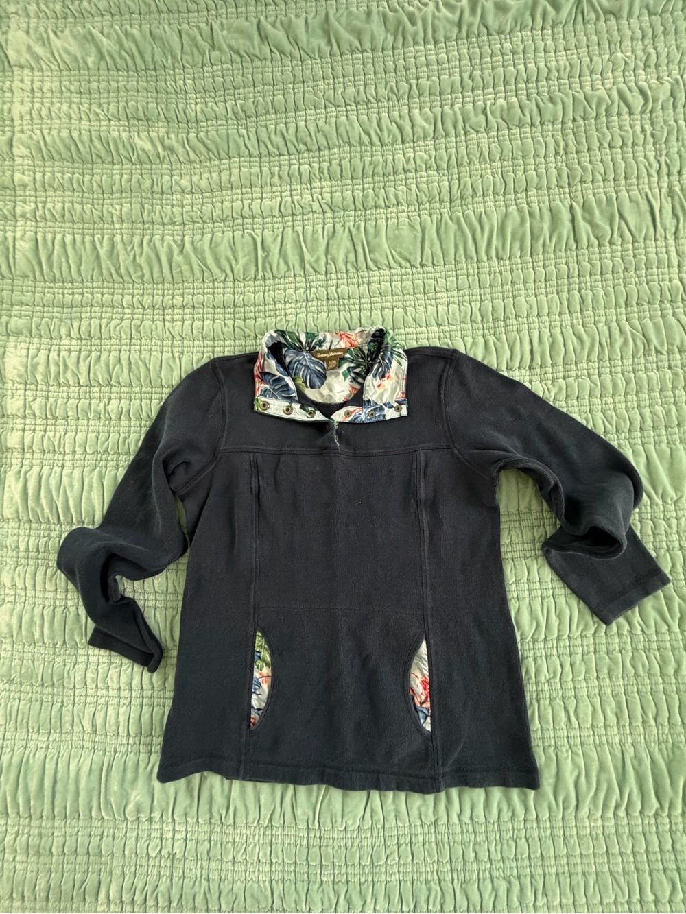 Tommy Bahama Blue Pullover Hoodie with Floral Trim-Med